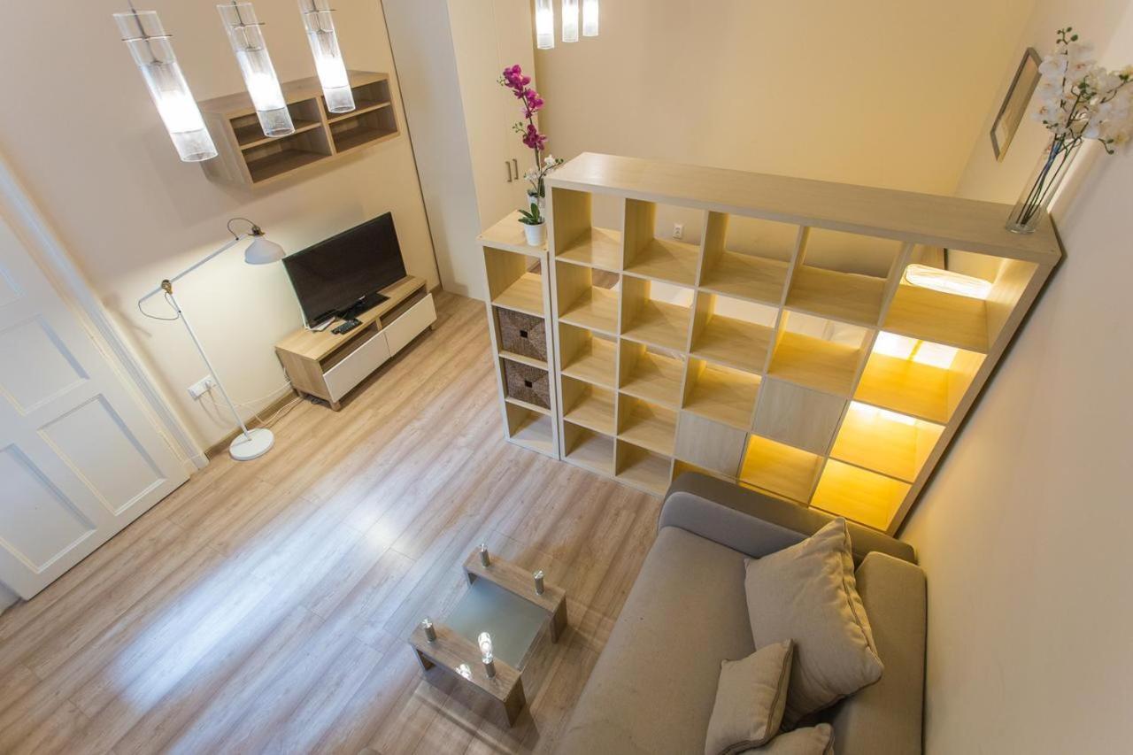 Yo Pauley! Apartment Budapest Bagian luar foto